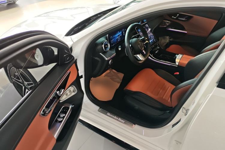 Used Mercedes-Benz C-Class 2023 C 260 L Bright Night Sports Edition
