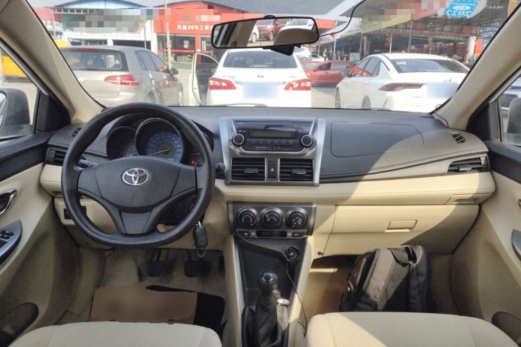 Used Toyota YARiS L 2014 1.3E Manual Charm Edition