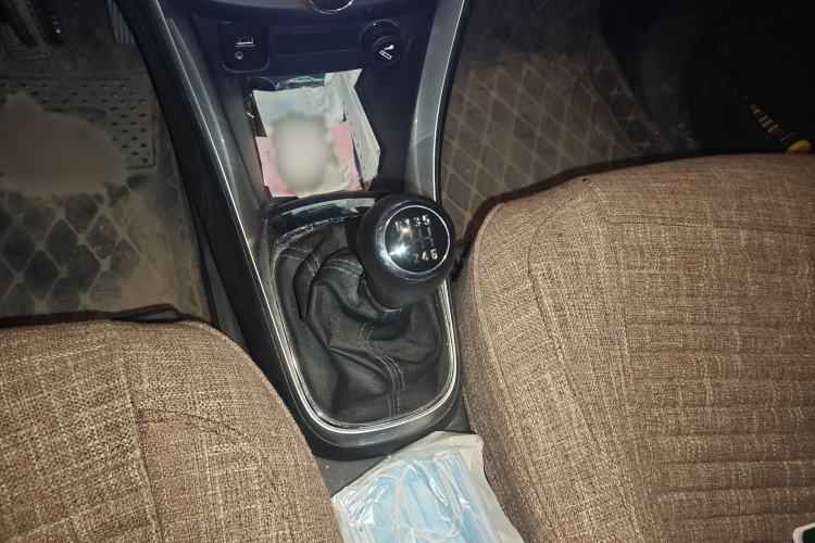 Used Chevrolet Trax 2018 330T Manual Transmission Two-Wheel Drive Comfort Version
