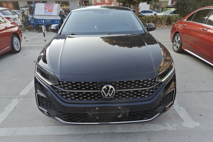 Used Volkswagen Passat 2023 330TSI Starry Elite Edition