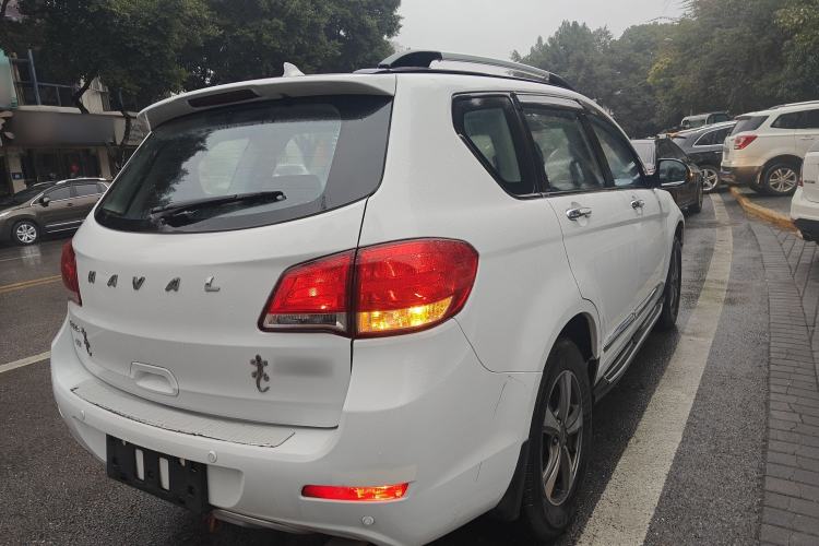 Used Haval H6 2016 Upgraded Model 1.5T Manual Two-Wheel Drive Elite Version
