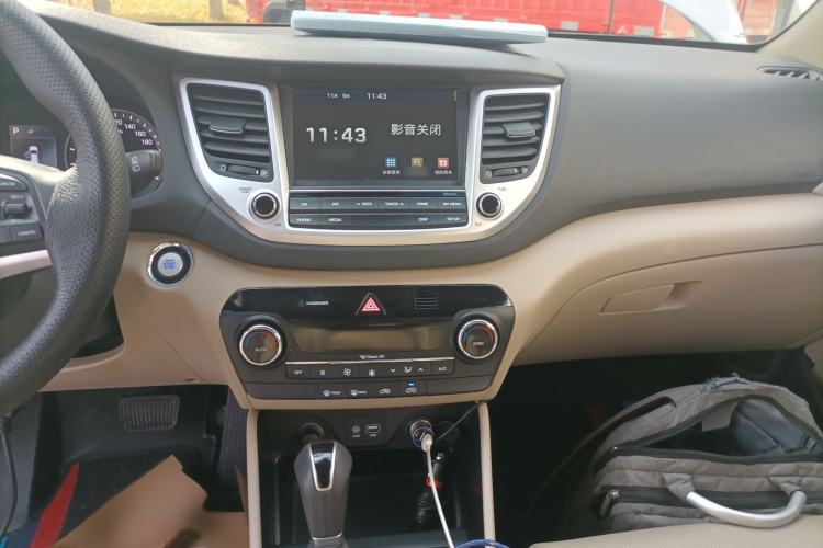 Used Hyundai Tucson 2015 1.6T Dual-Clutch Two-Wheel-Drive Smart Model