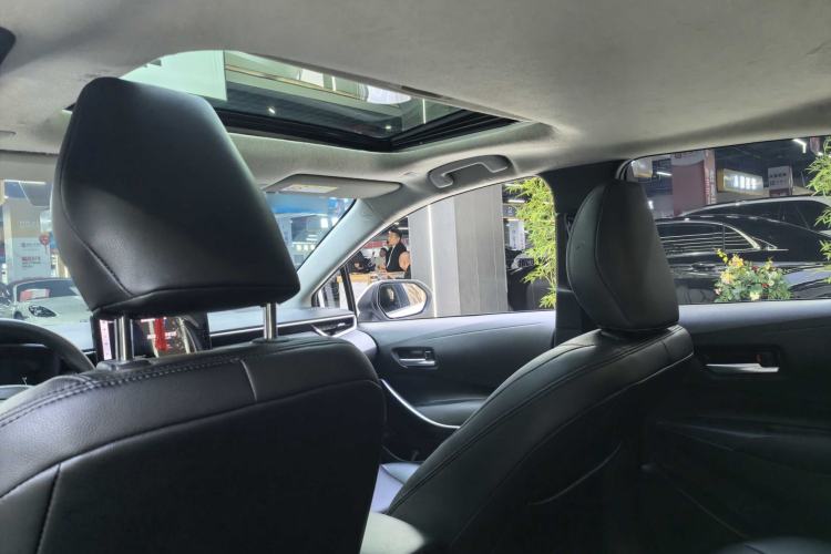 Used Toyota Corolla 2023 1.8L Smart Electric Hybrid Dual-Motor Elite Edition
