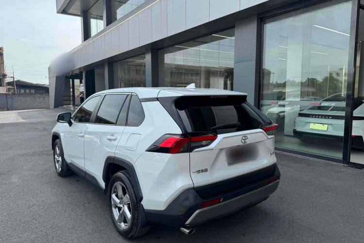 Used Toyota RAV4 2022 2.0L CVT Two-Wheel Drive Fashion Edition
