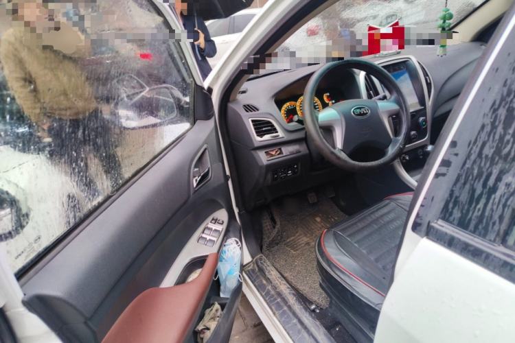 Used BYD F3 2015 Energy-Saving Edition 1.5L Manual Luxury Model