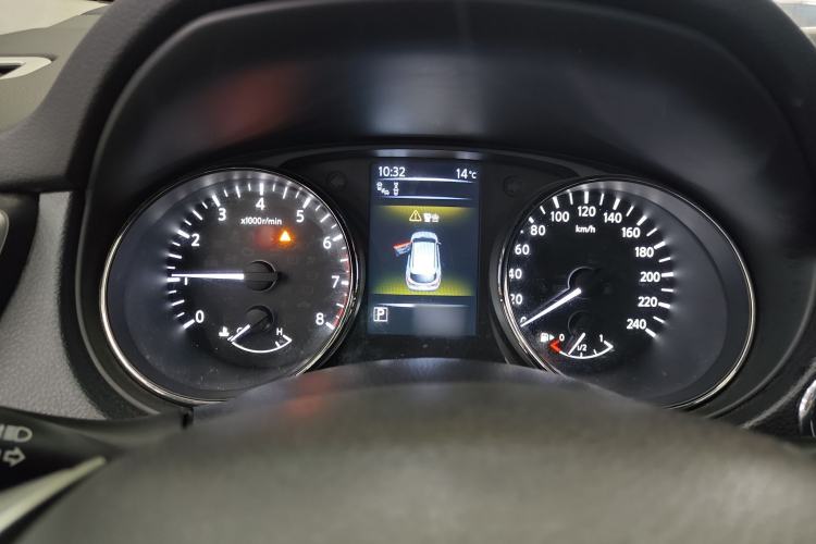 Used Nissan Qashqai 2016 2.0L CVT Flagship Edition
