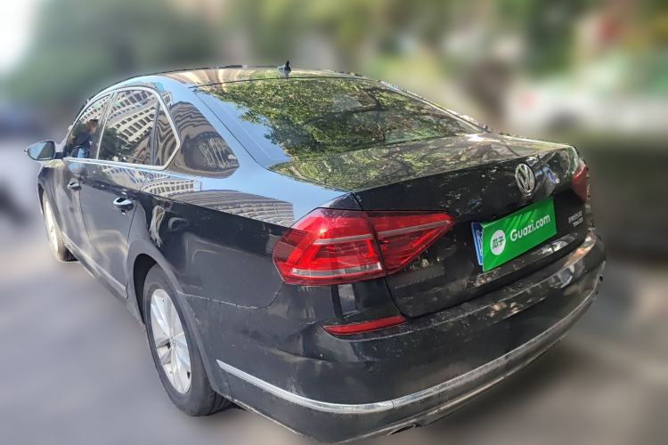 Used Volkswagen Passat 2016 330TSI DSG Luxury Edition
