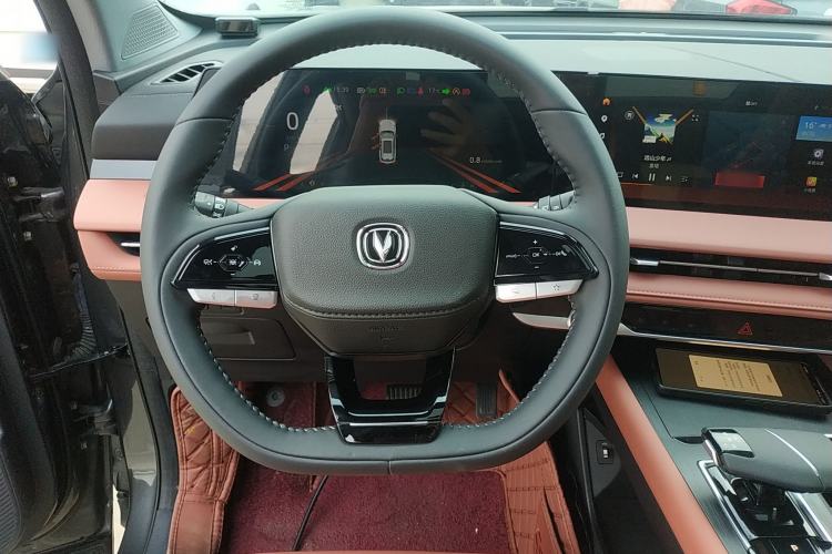 Used Changan CS75 PLUS 2024 3rd Generation Champion Edition 1.5T Intelligent Drive Dynamic Model
