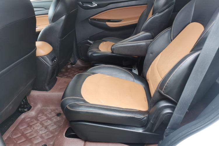 Used Wuling Hongguang S3 2018 1.5L Manual Luxury Model China V Standard