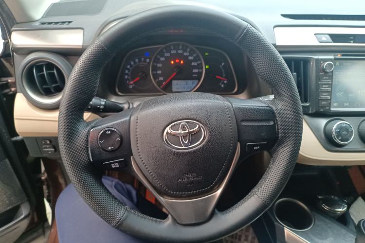 Used Toyota RAV4 2013 2.0L CVT Two-Wheel Drive Urban Edition