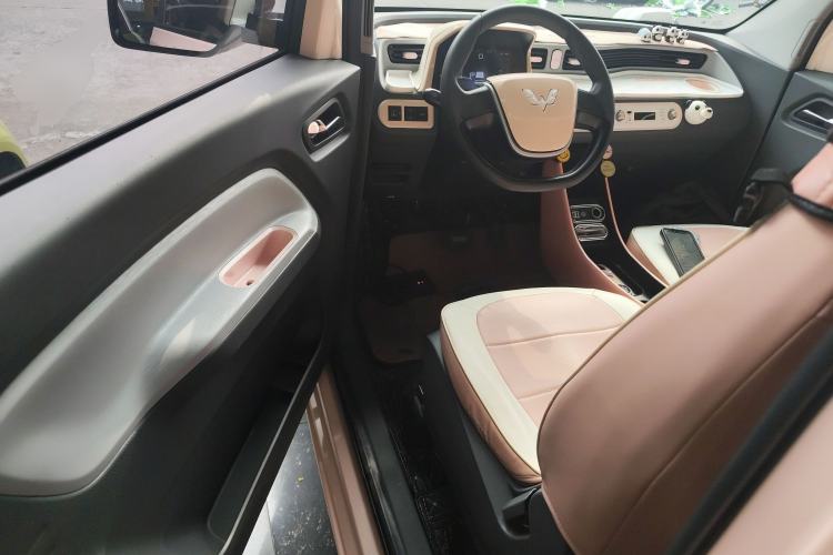 Used Wuling Hongguang MINIEV 2021 Macaron Premium Model – Lithium Iron Phosphate
