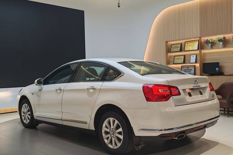 Used Citroen C5 2014 1.6T Automatic Luxury Model
