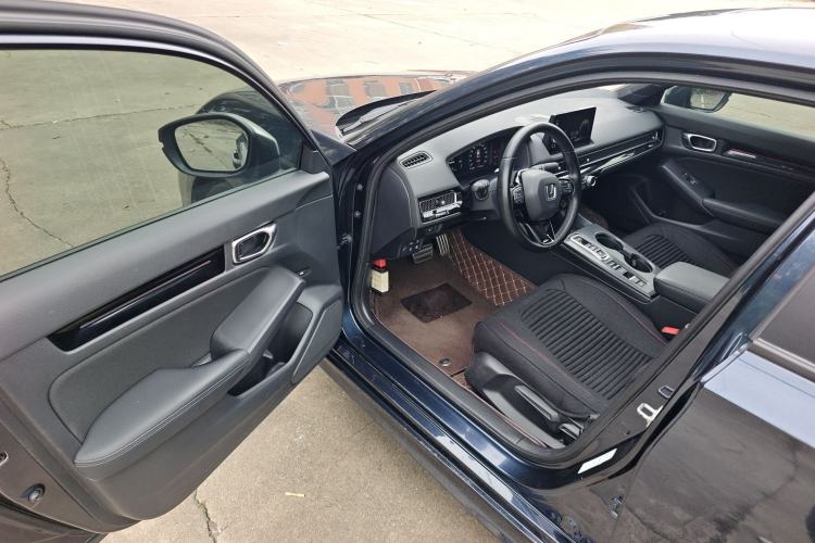 Used Honda Civic 2023 2.0L eHEV Sharp Edition
