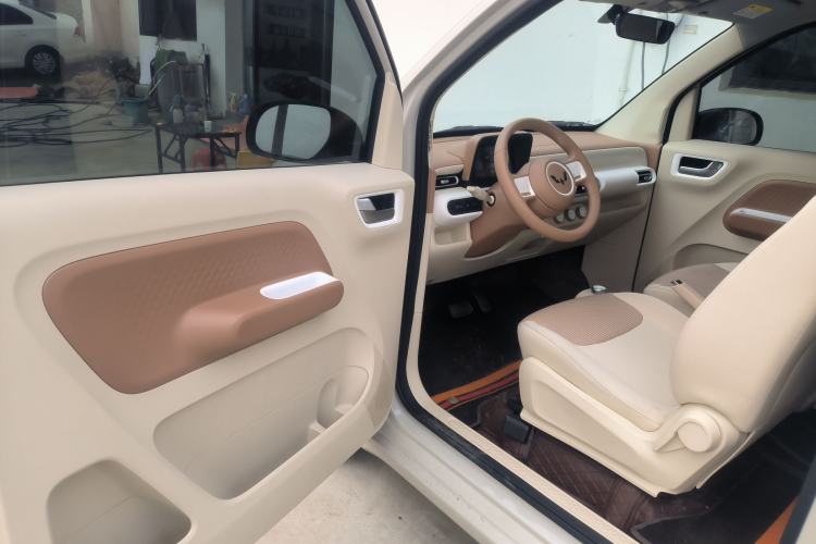 TDK.VehicleDetails.img