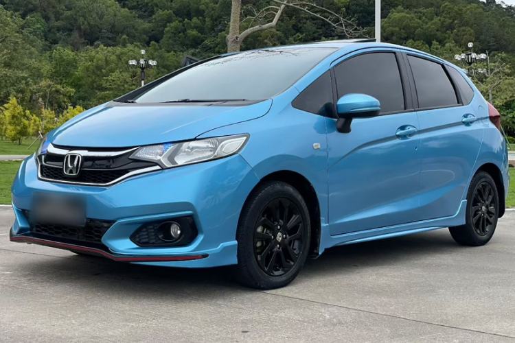 Used Honda Fit 2018 1.5L CVT Trendy Run+ Edition
