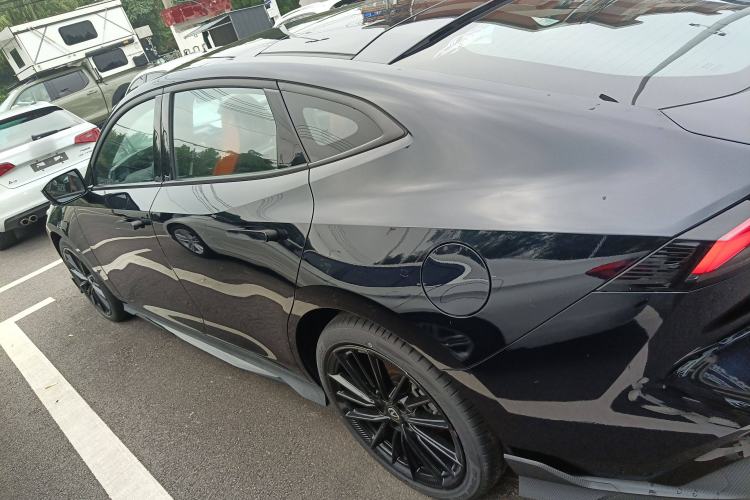 Used Changan UNI-V 2024 1.5T Prestige Sport Edition
