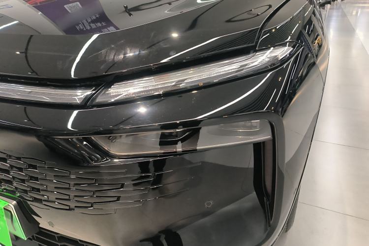 Used Wey Mocha New Energy 2024 Hi4 Four-Wheel Drive Long-Range Version
