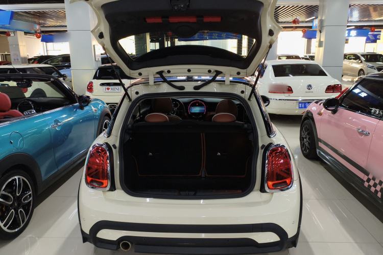 Used  MINI 2022 Updated 1.5T COOPER Artist
