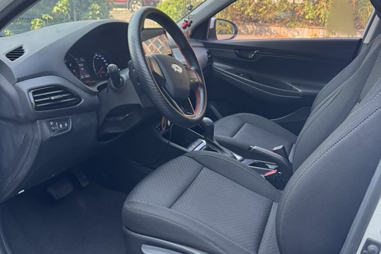 Used Hyundai Celesta 2018 1.6L Automatic GL Enjoyment Edition China VI compliant