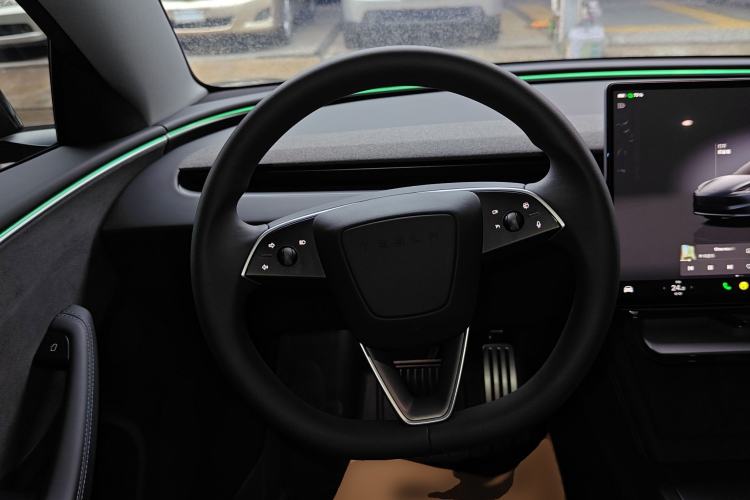 Used Tesla Model 3 2023 Long-Range All-Wheel-Drive Version