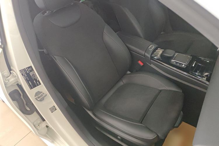 Used Mercedes-Benz A-Class 2021 A 200 L Sport Sedan Fashion Model