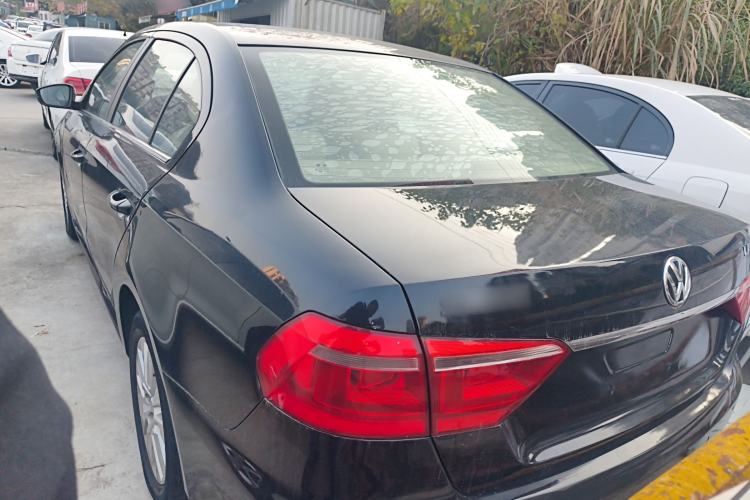 Used Volkswagen Lavida 2013 Restyled Classic 1.6L Automatic Comfort Edition
