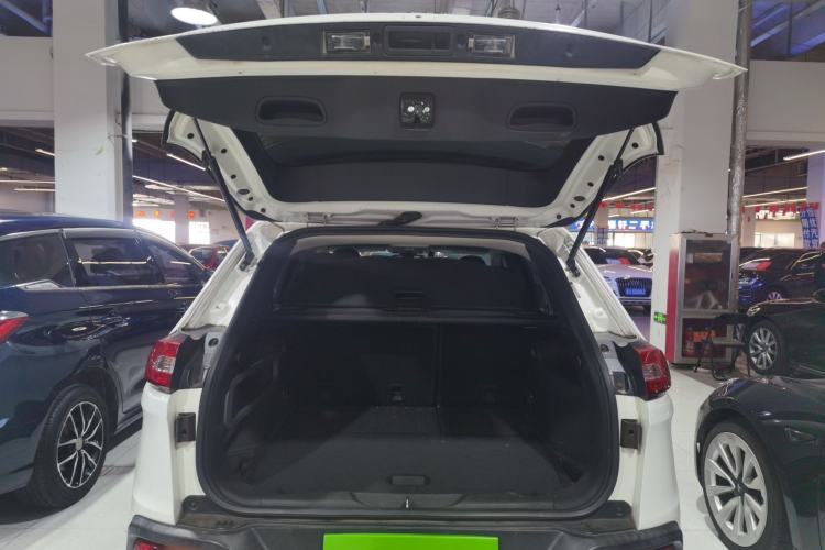 Used  Cherokee 2016 2.0L Superior Edition
