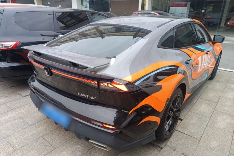 Used Changan UNI-V 2024 1.5T Prestige Edition