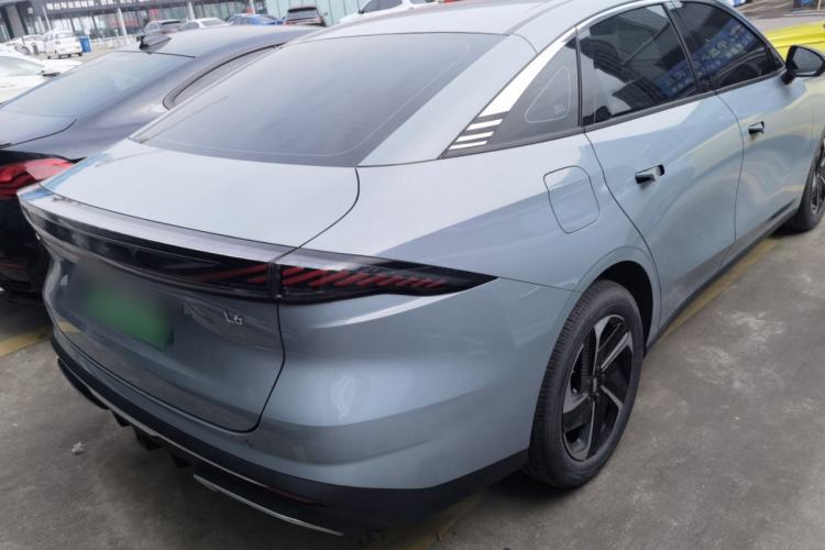 Used  L6 2024 125km PLUS Dragon Edition
