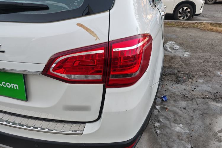 Used Haval H6 2017 Red-Label Sport Edition 1.5T Manual Two-Wheel Drive Elite Model
