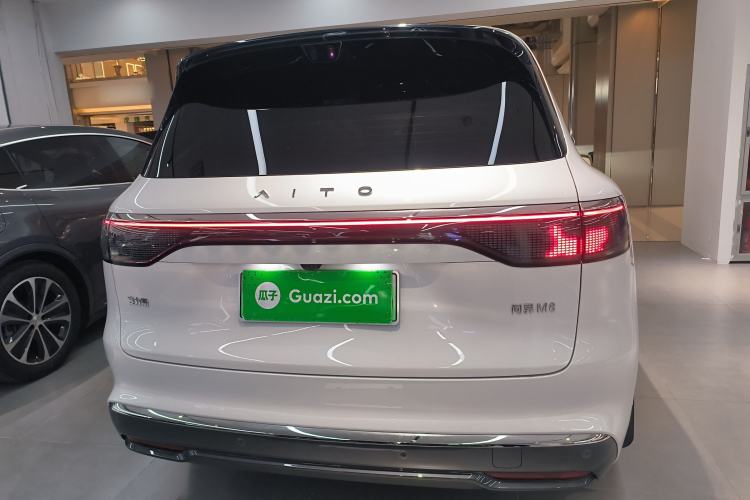 Used Hima AITO M8 2025 Extended-Range Ultra Version 53.4 kWh 6-Seater Edition