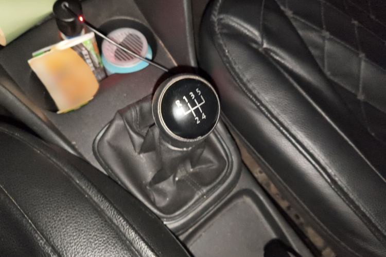 Used Volkswagen Polo 2014 1.4L Manual Fashion Edition