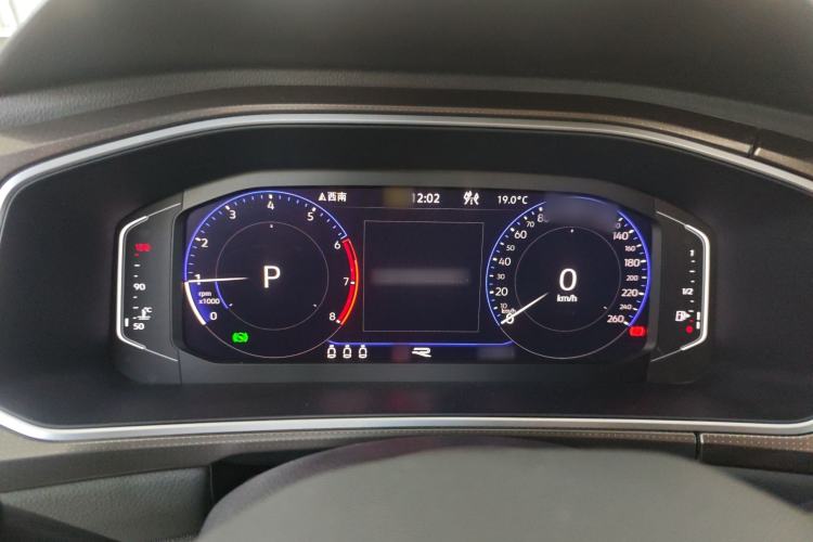 Used Volkswagen T-ROC 2023 300TSI DSG Two-Wheel Drive Starlight Edition
