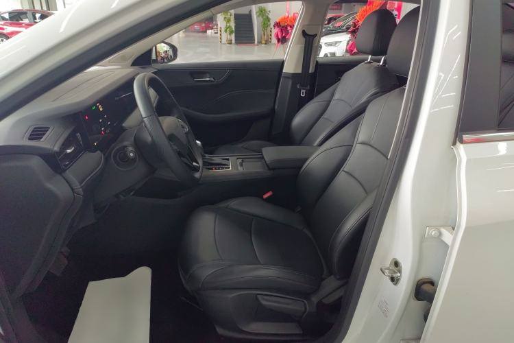 Used Roewe i5 2023 1.5L CVT Luxury Edition
