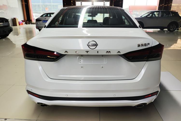 Used Nissan Teana 2022 2.0L XL-TLS Enjoyment Edition
