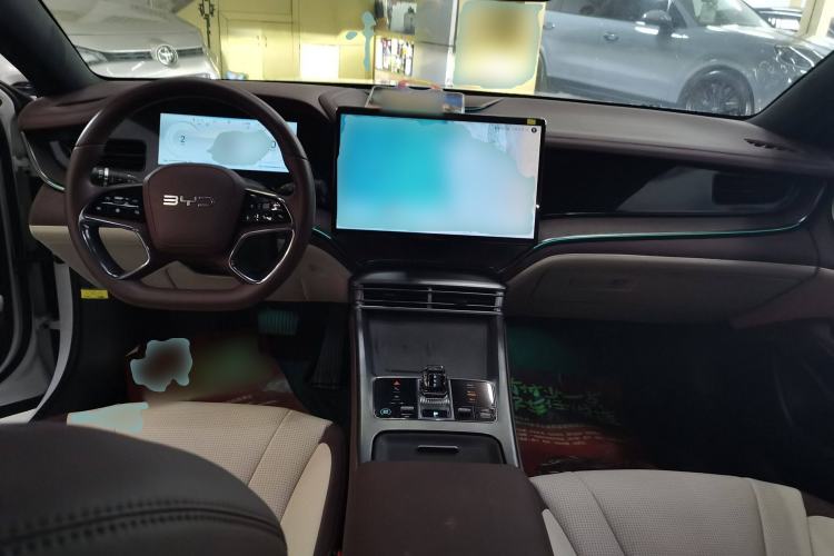 Used BYD Seal 2023 DM-i 1.5L 121km Prestige Model