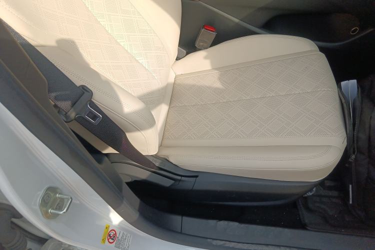 Used BYD Qin PLUS 2025 DM-i Smart Drive 55KM Leading Model