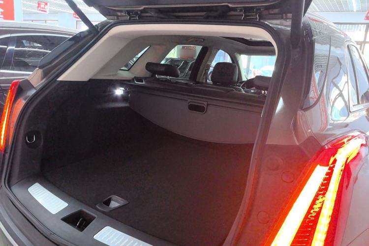 Used Cadillac XT5 2016 25T Luxury Model