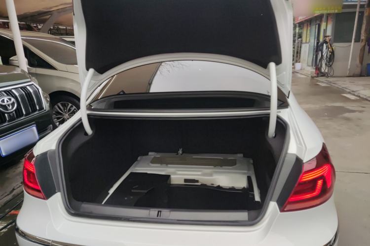 Used Volkswagen FAW-Volkswagen CC 2016 1.8TSI Luxury Model
