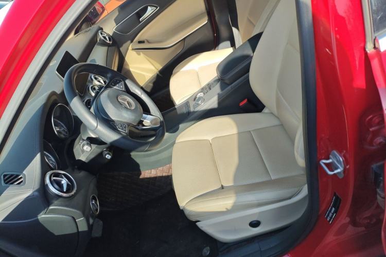 Used Mercedes-Benz GLA 2016 GLA 200 Fashion Model