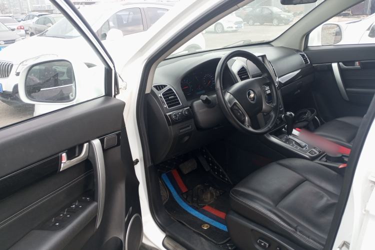Used Chevrolet Captiva 2014 2.4L 4x4 Flagship Edition 7 Seats
