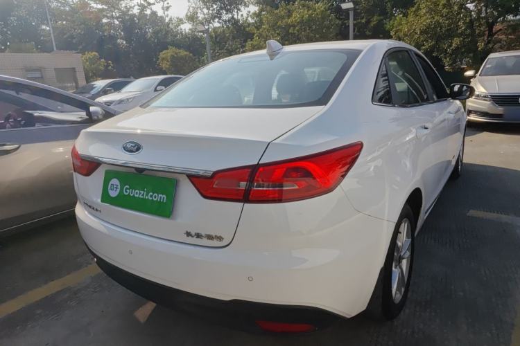 Used Ford Escort 2019 Revised Version 1.5L Automatic Enjoyment Type China VI Standard
