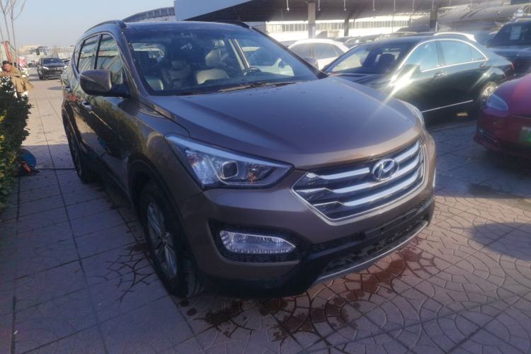 Used Hyundai Santa Fe 2015 2.0T Automatic All-Wheel Drive Smart Version 5 Seats