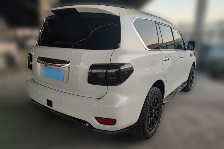 Used Nissan Patrol 2018 4.0L LinkedIn Edition
