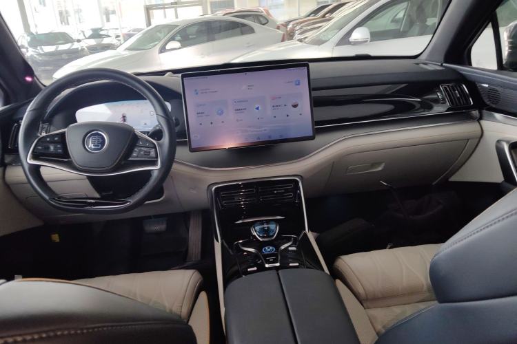 Used BYD Tang New Energy 2022 EV 600KM Luxury Model