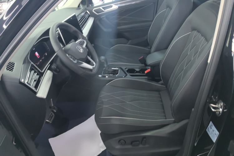 Used Volkswagen Tiguan L 2024 330TSI Automatic Two-Wheel Drive R-Line Enhanced Edition
