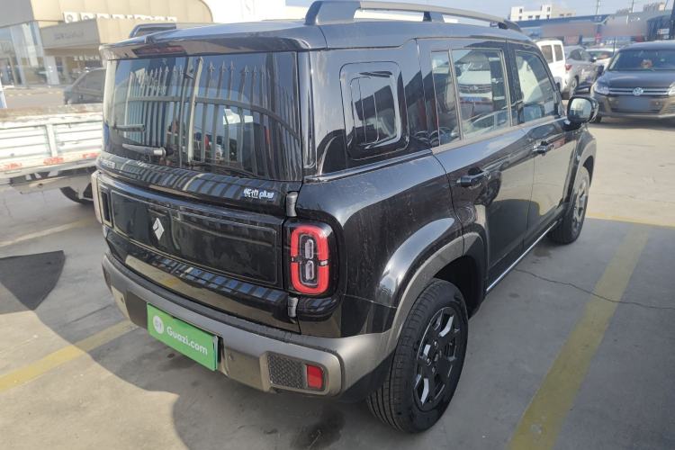 Used Baojun Spark EUV 
