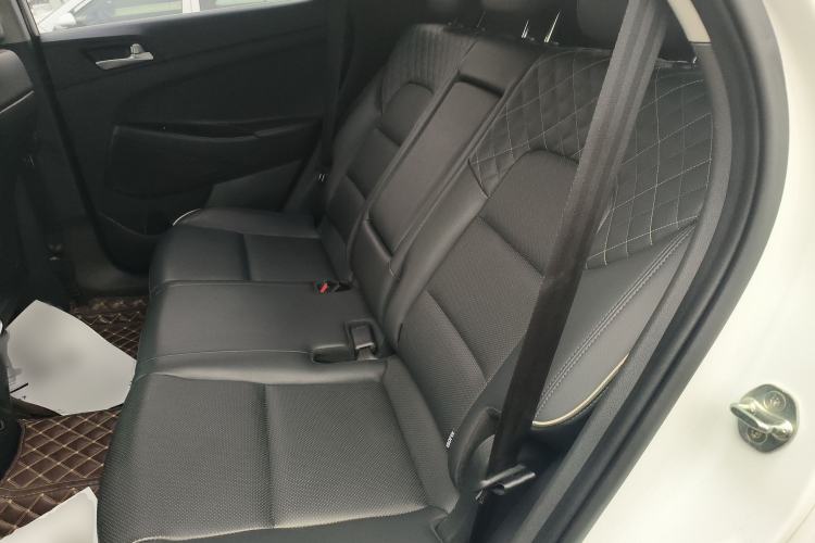 Used Hyundai Tucson 2019 280TGDi Dual-Clutch Two-Wheel Drive Fashion Edition China V Standard