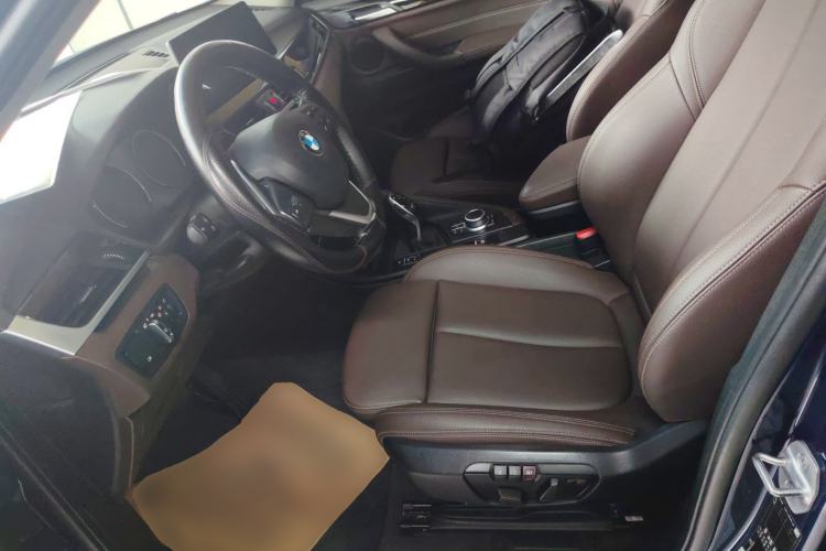 Used BMW X1 2020 sDrive25Li Leading Model
