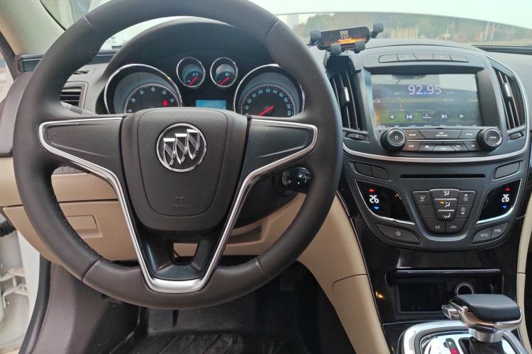 Used Buick Regal 2014 2.0L Leading Fashion Edition